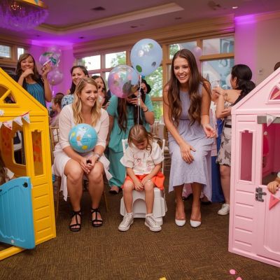 Mobile Children's Playhouses, Baby Gender Reveal & Babysitters at Weddings